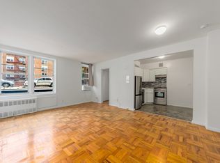 14227 Barclay Ave APT 106, Flushing, NY 11355