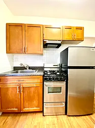 236 East 80th Street, #21C