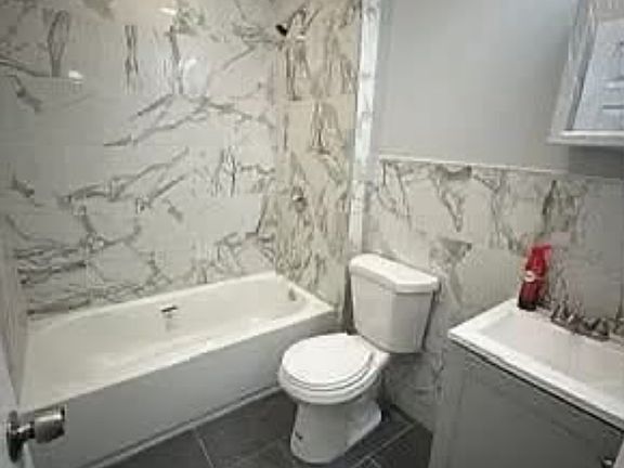 2nd image of 1148 Mary St #2B