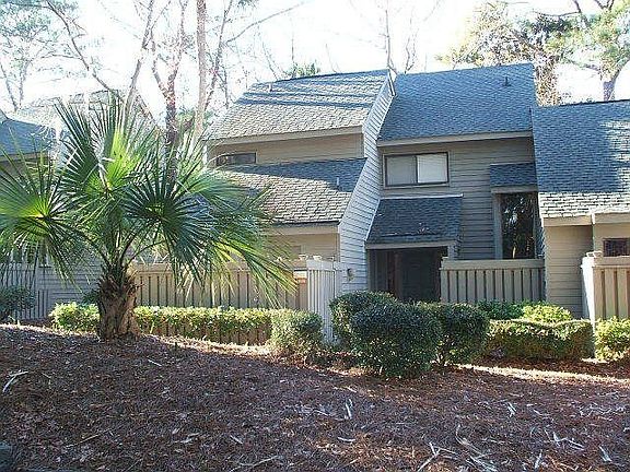 3rd image of 830 Ocean Cove Clb