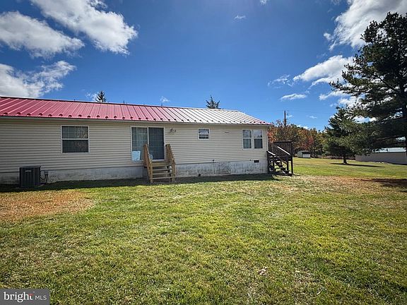 4th image of 3825 Dickenson Mountain Rd