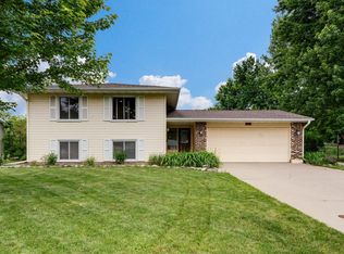1745 Sartell Ave, Eagan, MN 55122