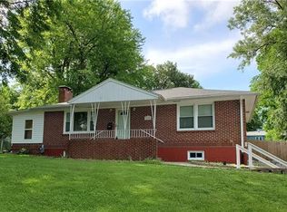 3224 Brown Rd, Saint Joseph, MO 64506