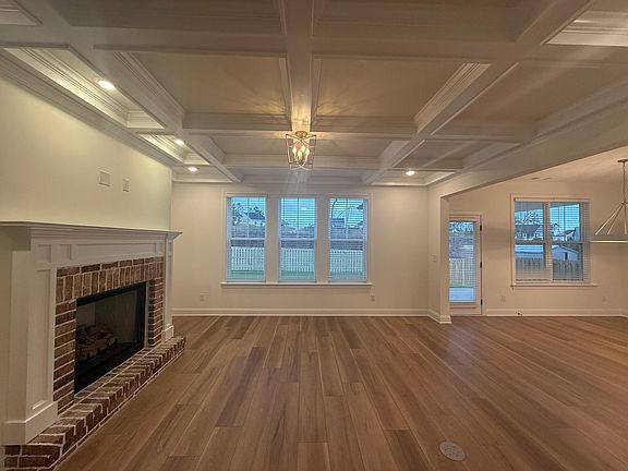 5th image of 944 Lillian Park Drive #Lp124