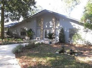 1568 Beluthahatchee Rd, Saint Johns, FL 32259