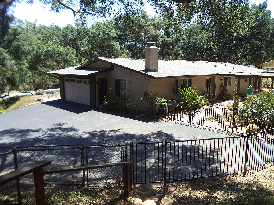 1st image of 26880 Banbury Dr