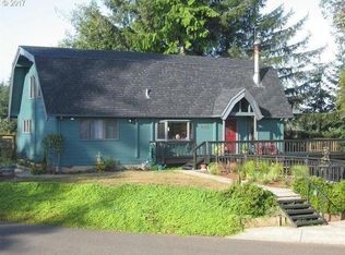 665 18th Ave, Coos Bay, OR 97420