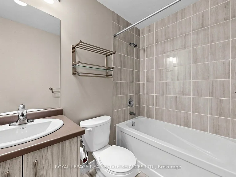 7 Birot Ln — Photo 25