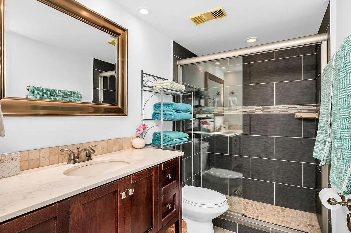 2 bed, 2.0 bath, 1175 sqft, $2,900 — Photo 4