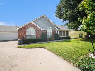 6162 Haley Ln, Fort Worth, TX 76132