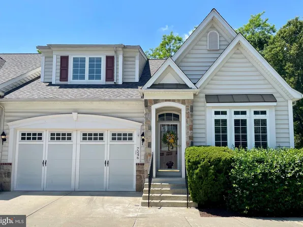 7246 Pebble Creek Dr #25, Elkridge, MD 21075