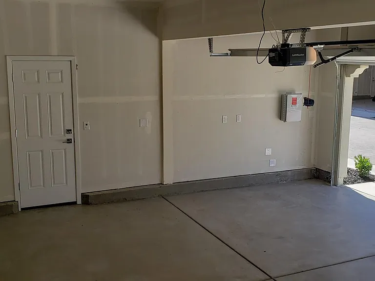 1260 S Hollyhock Dr — Photo 10