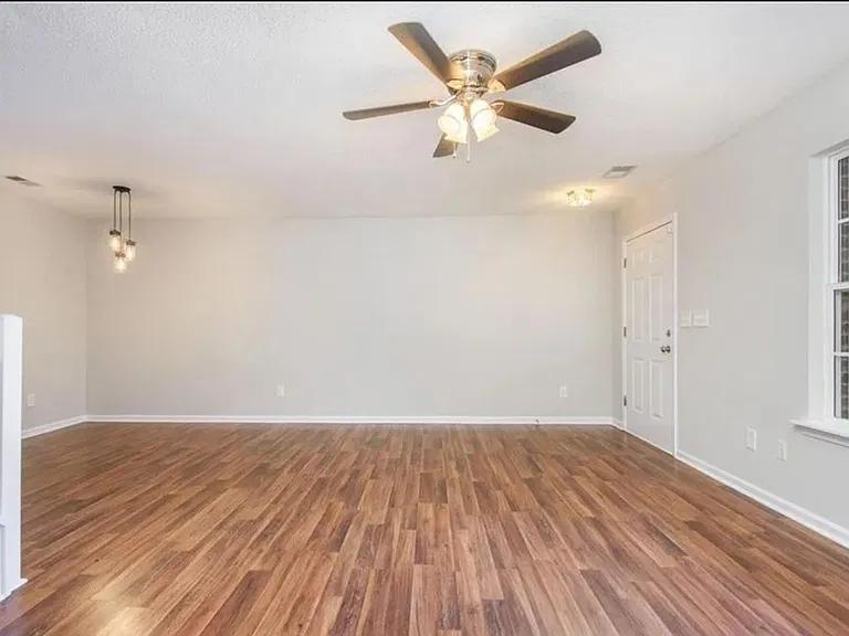10519 Yellow Rose Ln #1 — Photo 10