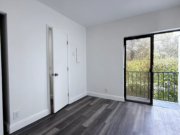 7721 Dunham Blvd #D — Photo 10