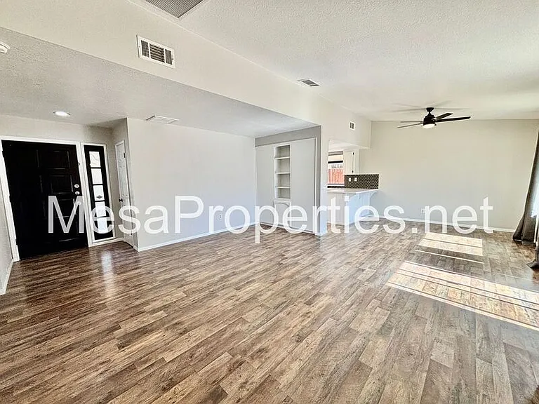 15137 Haddington Way — Photo 6