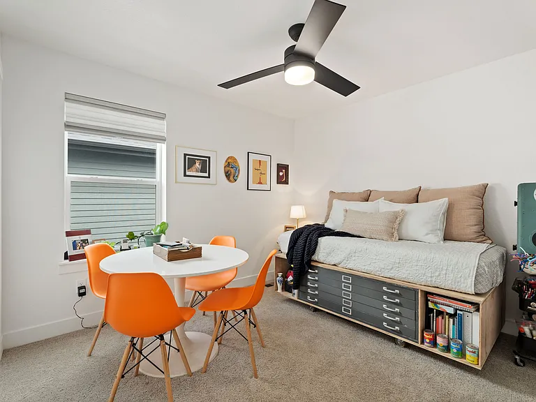 5182 Rendezvous Pkwy — Photo 5