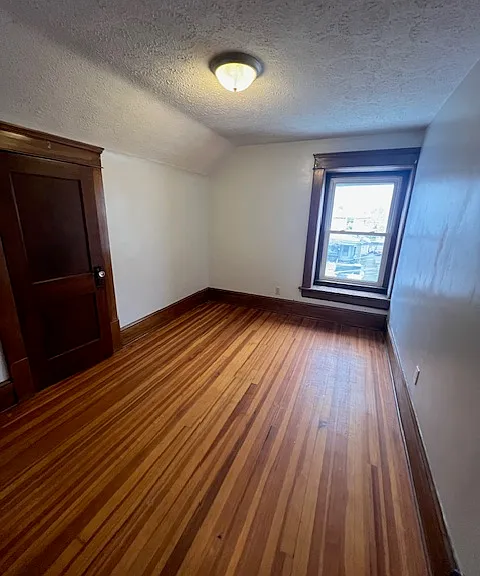 176 Henry St — Photo 13