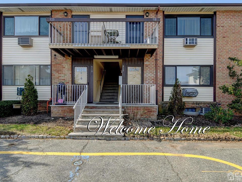 918 Cricket Ln, Woodbridge, NJ 07095 Zillow