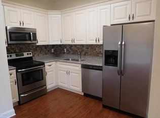 3 Crystal St APT 203, East Stroudsburg, PA
