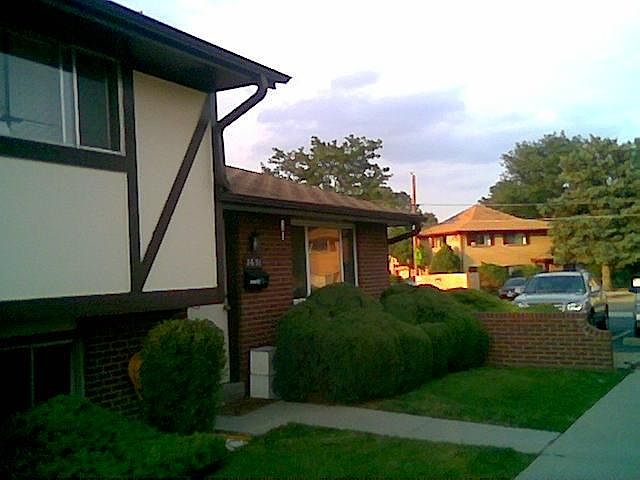 2nd image of 3621 Parfet St