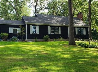 33 Newton Rd, Springfield, MA 01118