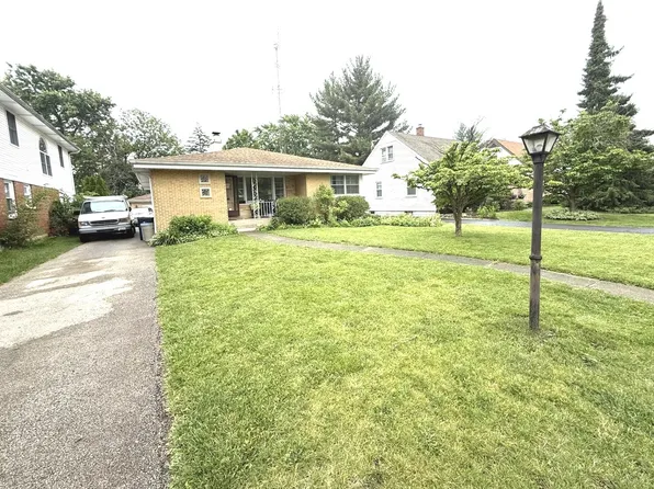 419 S Chase Ave, Lombard, IL 60148