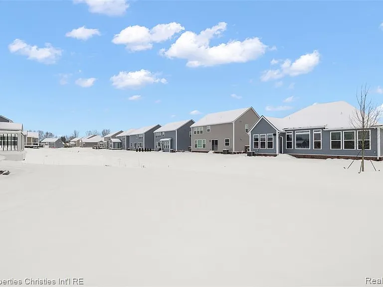 2436 Parkshore Dr — Photo 57