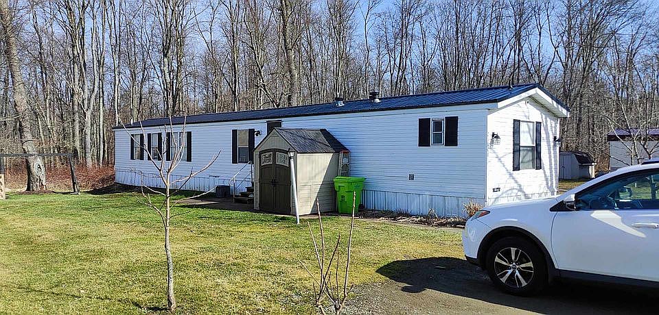 2nd image of 21108 Meadow Rd #55
