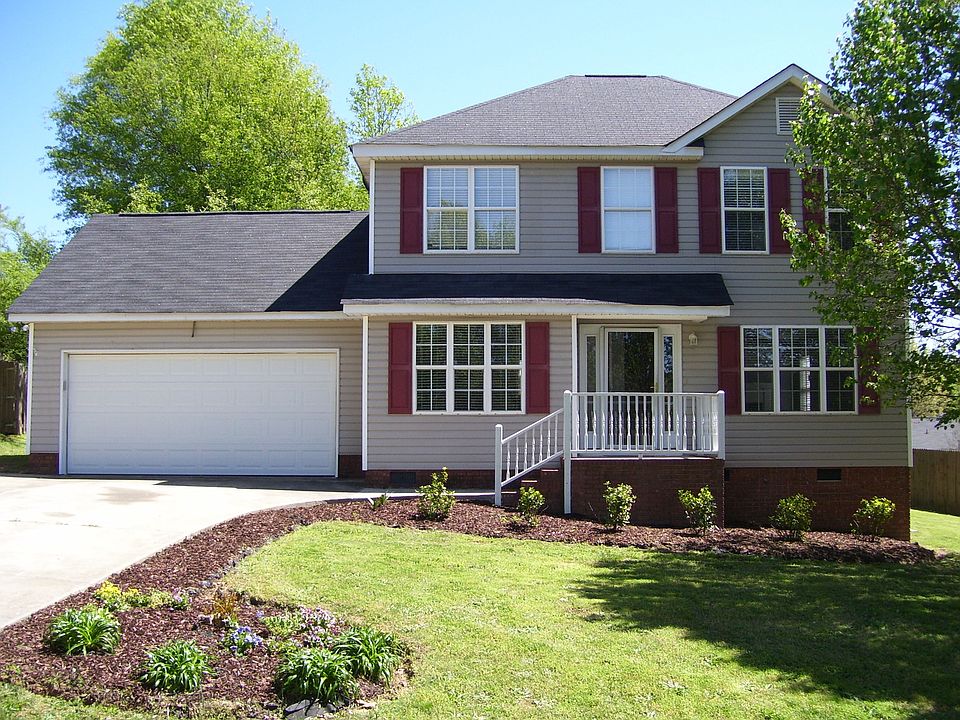 1st image of 309 Pine Dr