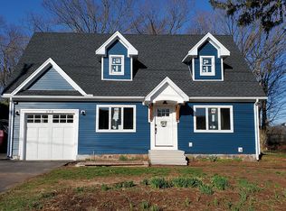 578 Pleasant St, Southington, CT 06489
