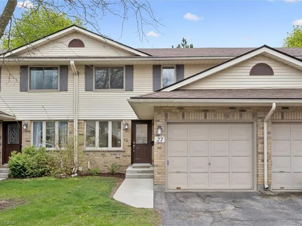 375 Kingscourt Dr #27, Waterloo, ON N2K 3N7