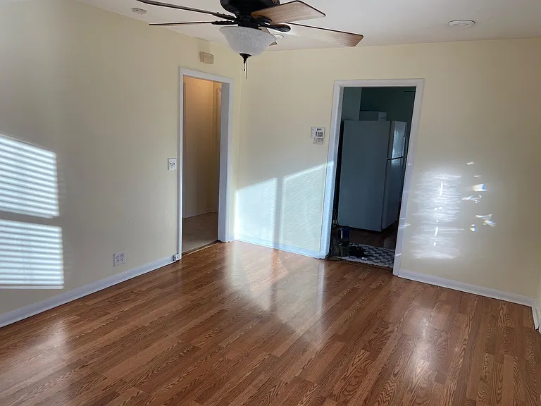 3806 Dakota Ave — Photo 6