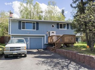 6911 Oakwood Dr, Anchorage, AK 99507