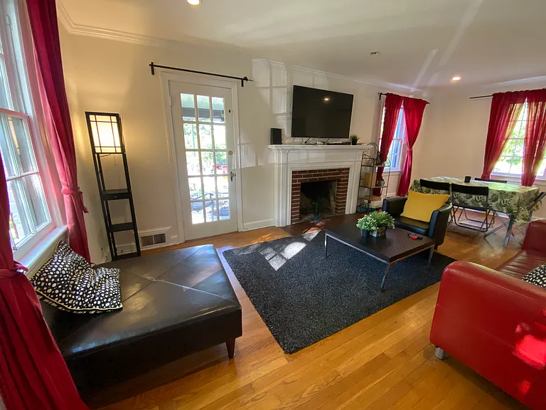4427 Nebraska Ave NW — Photo 48