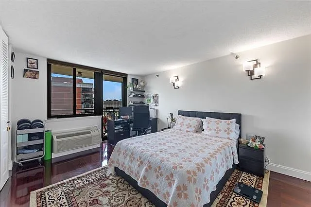 551 Observer Hwy #9D — Photo 5