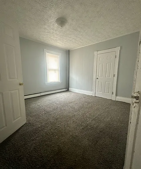 314-316 Capen St #2 — Photo 13