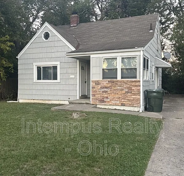692 S Wheatland Ave — Photo 5