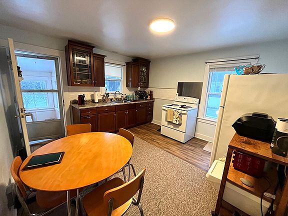 Kitchen towards the entry door