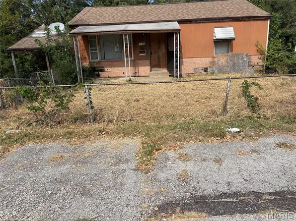 8735 Shirley Ave, Saint Louis, MO 63121