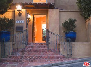 1111 La Collina Dr, Beverly Hills, CA 90210