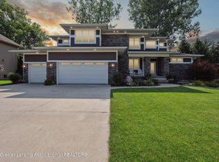 1519 Stauffer Ln, Dewitt, MI 48820