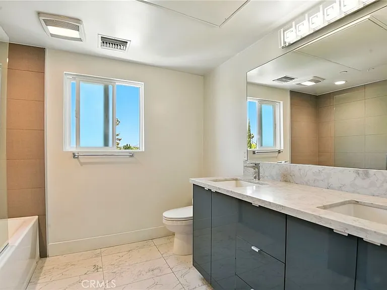 4461 Tujunga Ave #101 — Photo 27