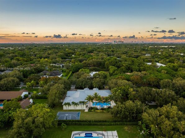 7860 SW 129th Ter, Pinecrest, FL 33156