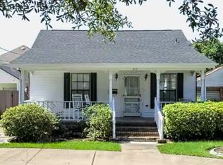 512 Ridgeway Dr, Metairie, LA 70001