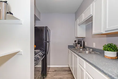 Country Oaks Apartments Photo 1