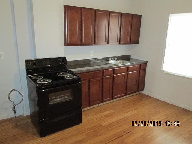 2nd image of 12 N Potomac St