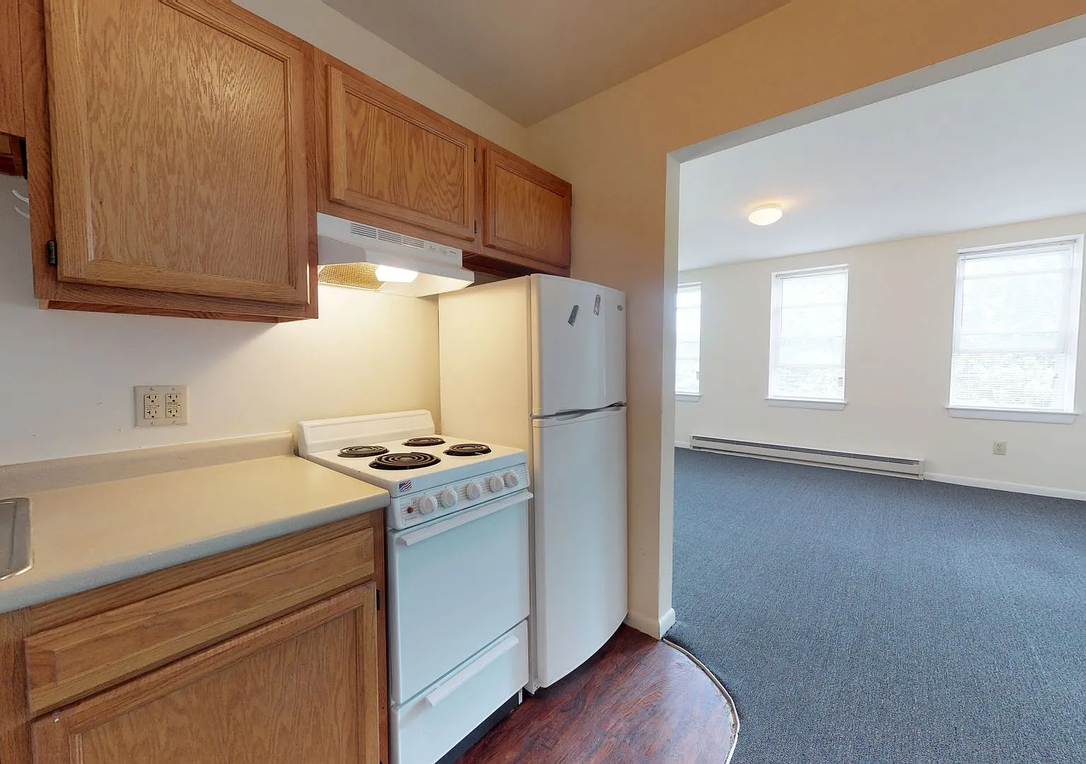 Marlton Manor Apartments — Photo 4