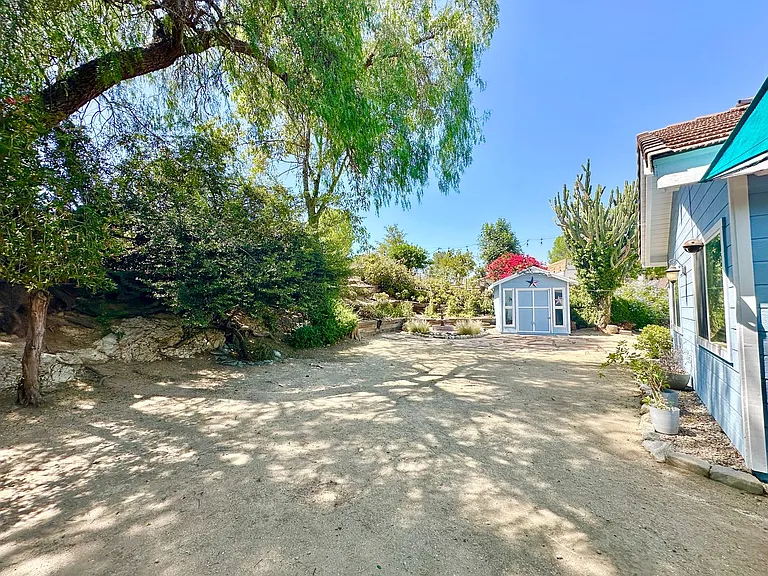 2573 Gum Tree Ln — Photo 29