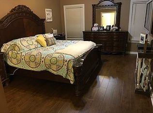 1604 Crown Pointe Dr NE, Hartselle, AL 35640