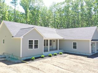 953 Meetinghouse Rd, Wells, ME 04090